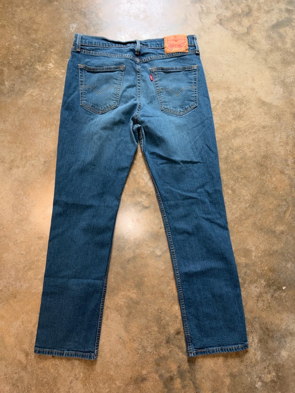 Levi's 514 - Medium Blue Straight Leg Denim Jeans - Picture 3 of 8